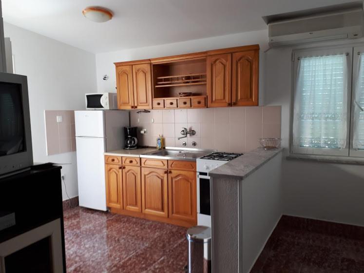 Apartments Rovis Tar-Vabriga 외부 사진